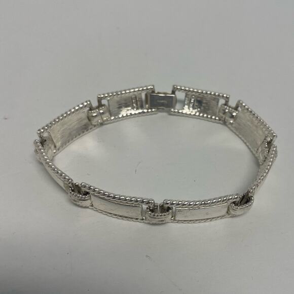 Vintage Napier Silver Bracelet - Picture 8 of 8